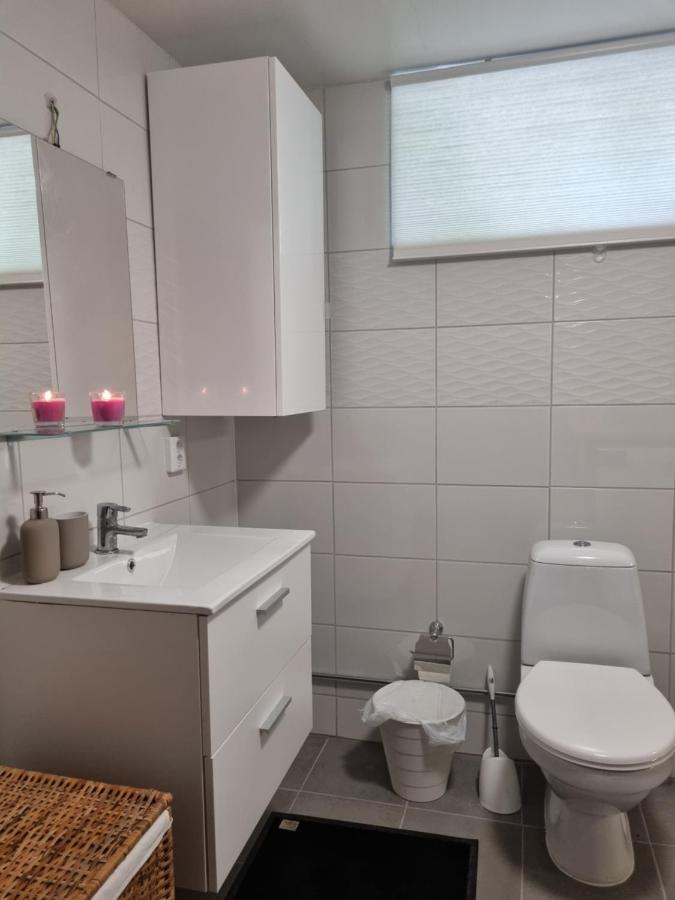 Moonlight - Trevlig Kallarlagenhet Appartement Broby Buitenkant foto